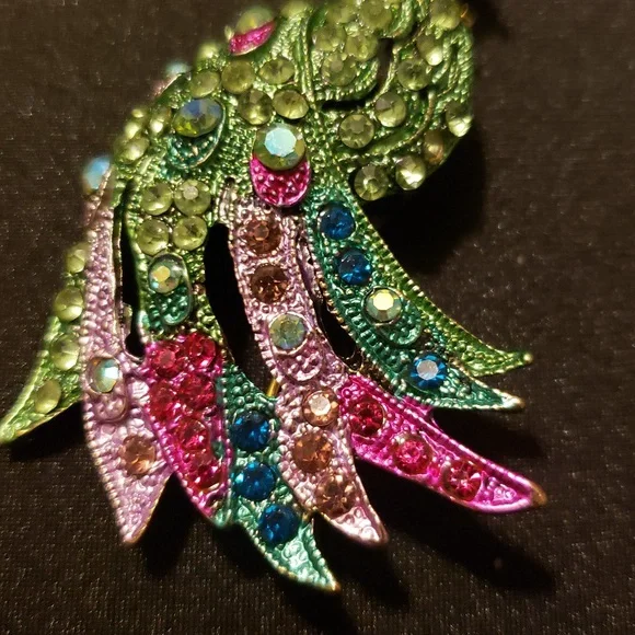 Multicolor Peacock Brooch - Picture 4 of 8